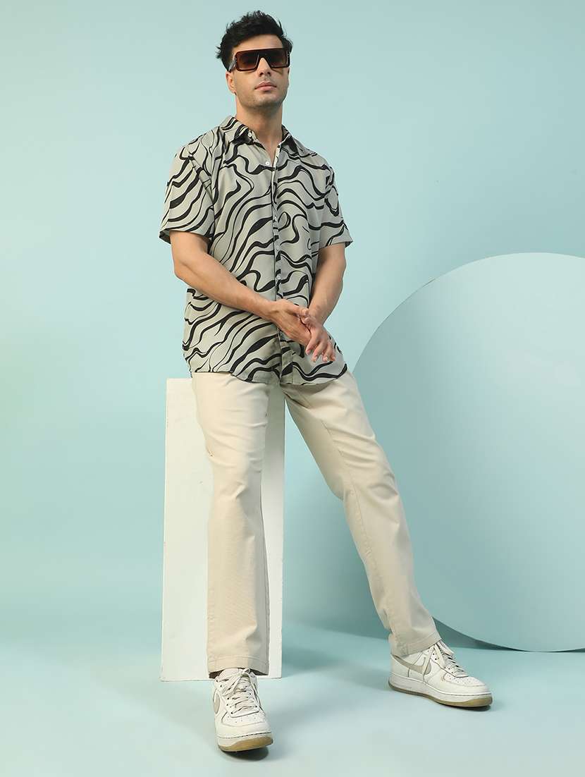 men printed short sleeve regular fit casual shirt - 22074216 -  Standard Image - 4