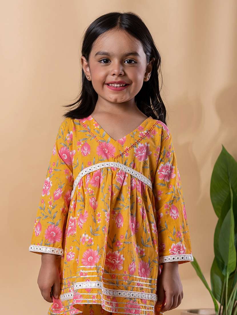 girls printed kurta and sharara set  - 22074251 -  Standard Image - 4