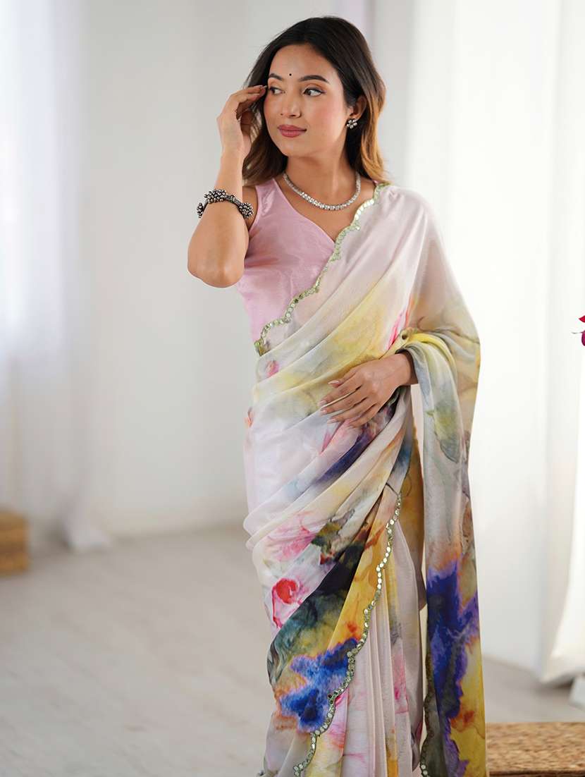 women printed casual wear saree with blouse - 22074458 -  Standard Image - 1