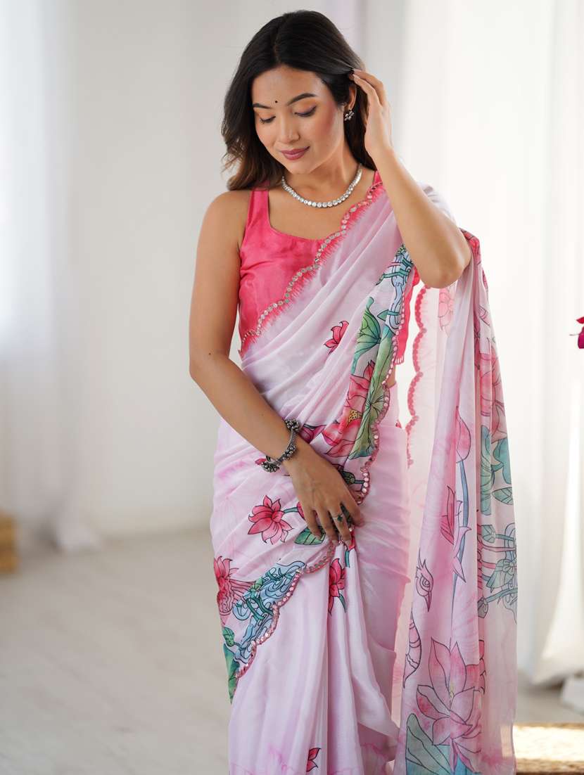 women printed casual wear saree with blouse - 22074479 -  Standard Image - 1