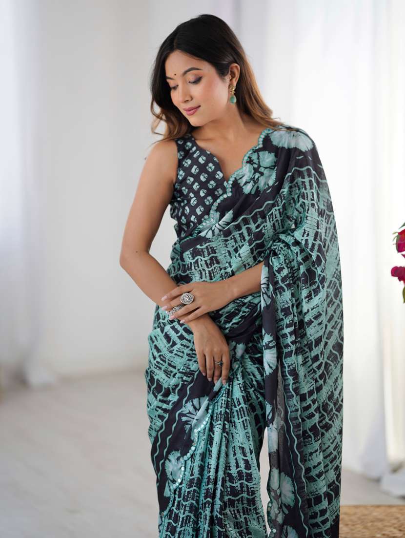 women printed casual wear saree with blouse - 22074506 -  Standard Image - 1
