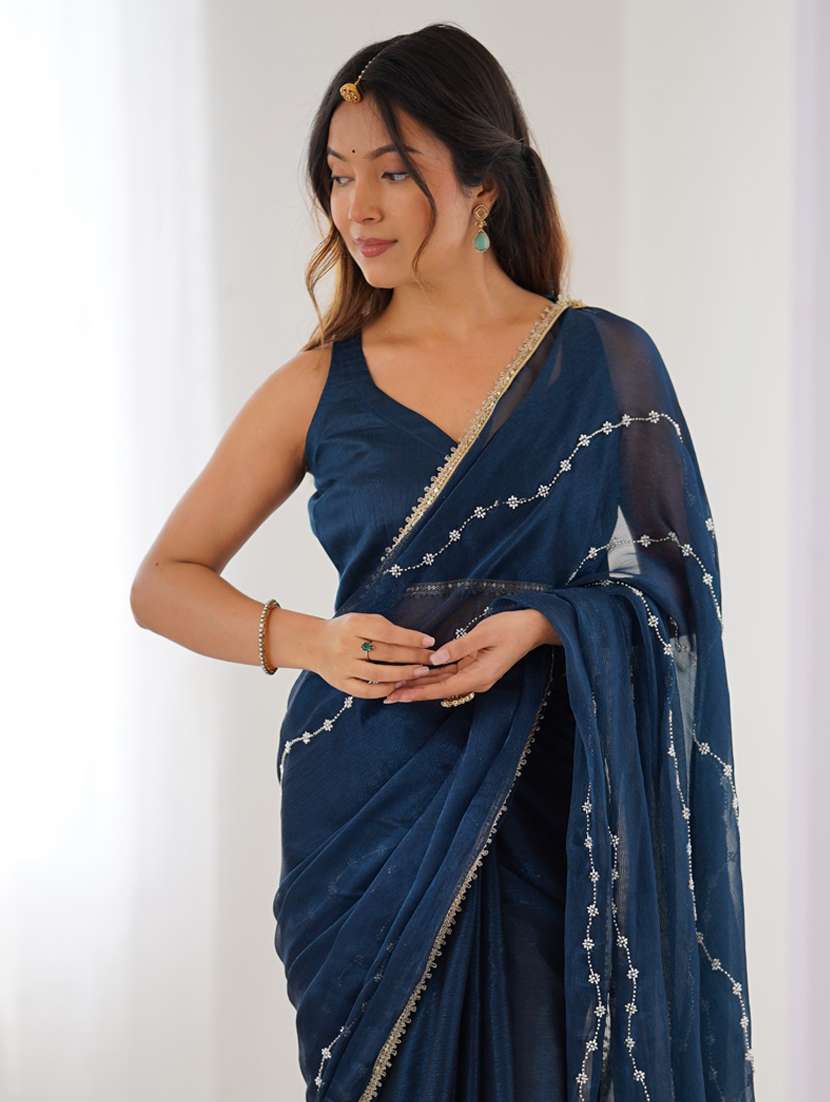 Women Solid With Work Embroidered Saree With Blouse