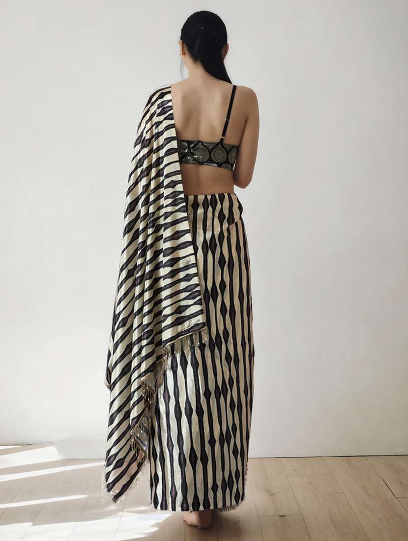 women printed ready to wear saree with blouse - 22074684 -  Standard Image - 1