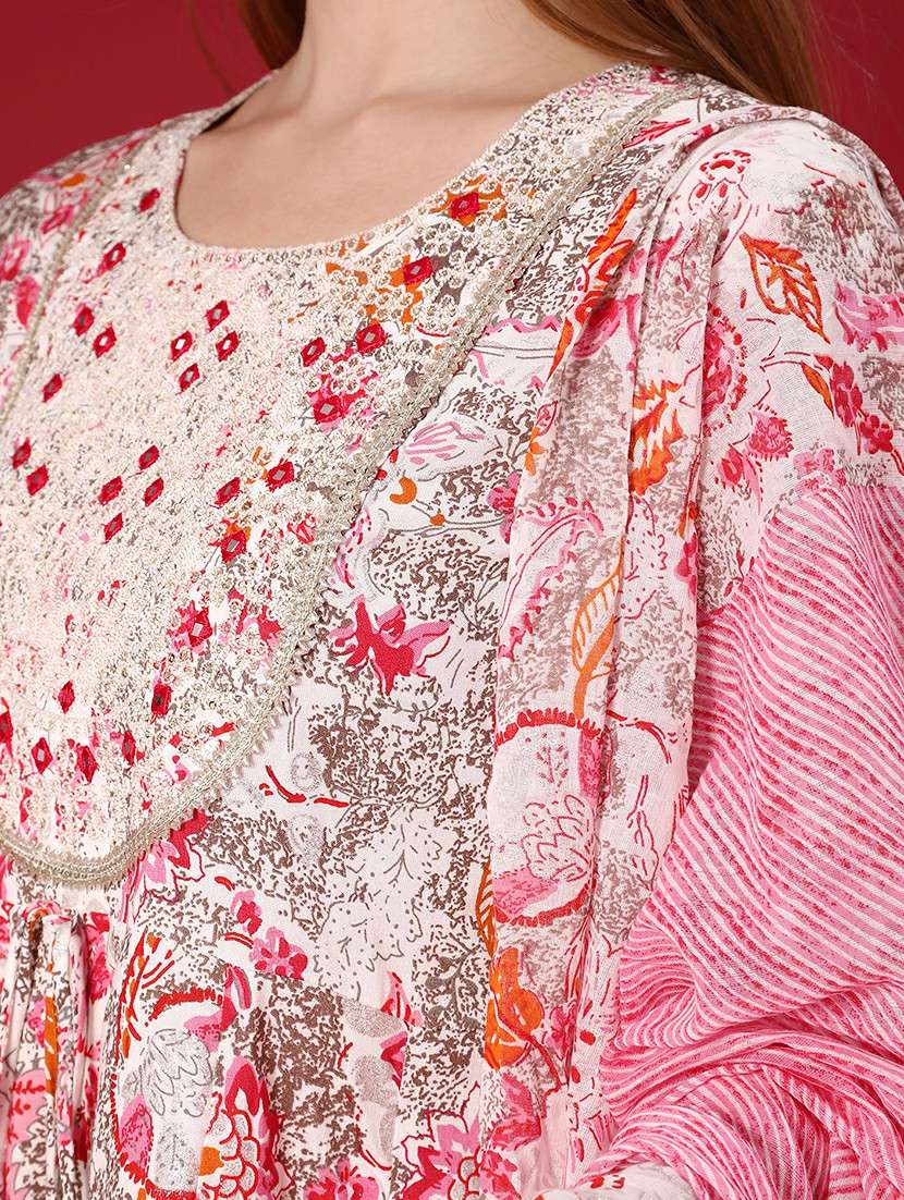 women printed three quarter sleeve kurta sharara with dupatta set - 22075068 -  Standard Image - 4