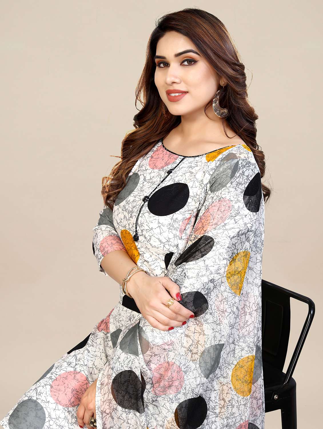 women printed unstitched suit set - 22075564 -  Standard Image - 4
