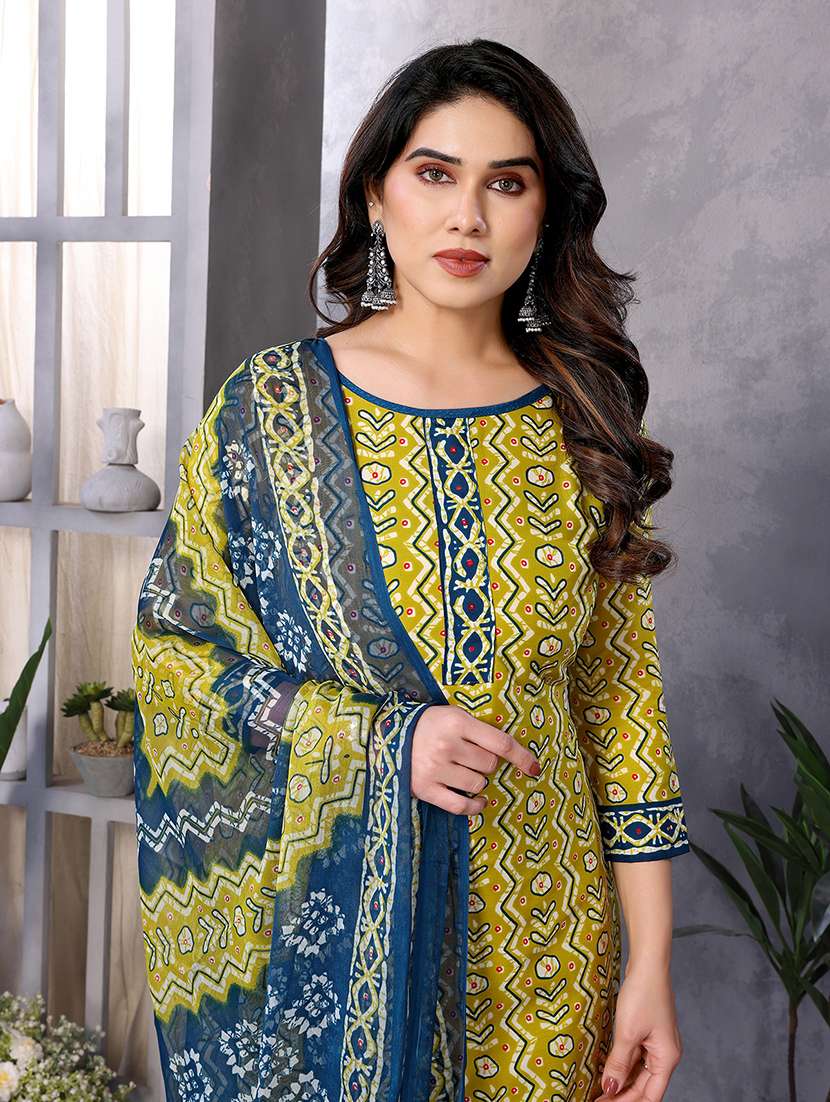 women printed unstitched suit set - 22075575 - Standard Image - 4