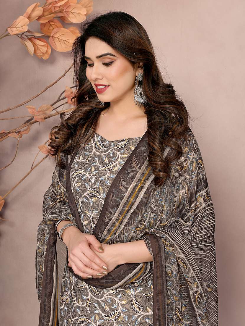 women printed unstitched suit set - 22075586 -  Standard Image - 4