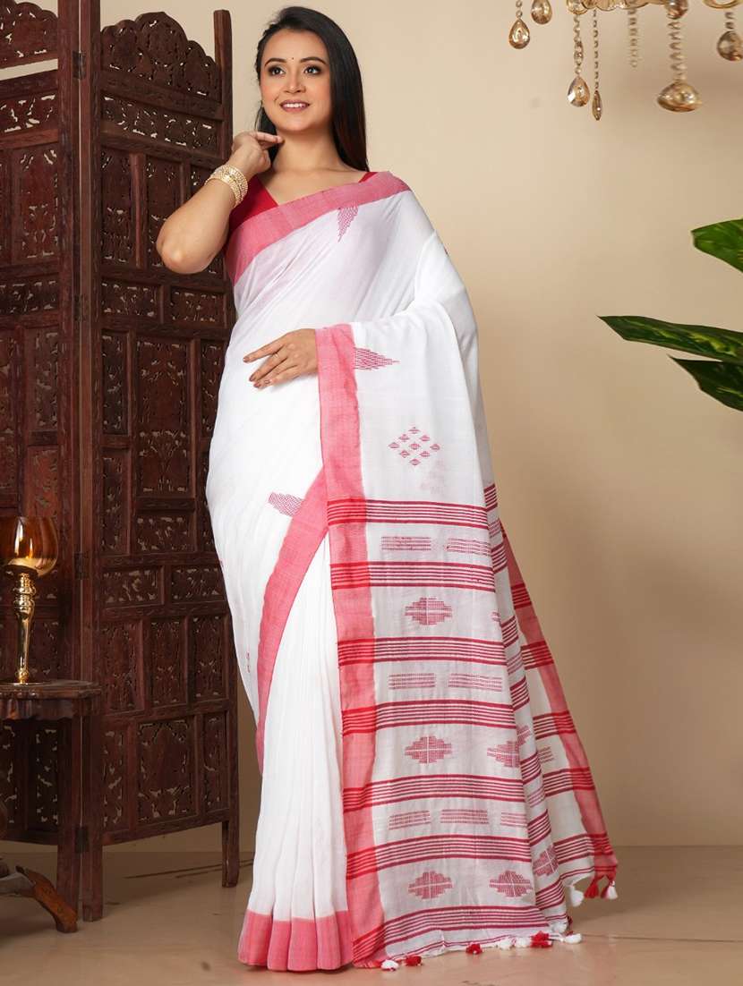 women self design handloom saree with blouse