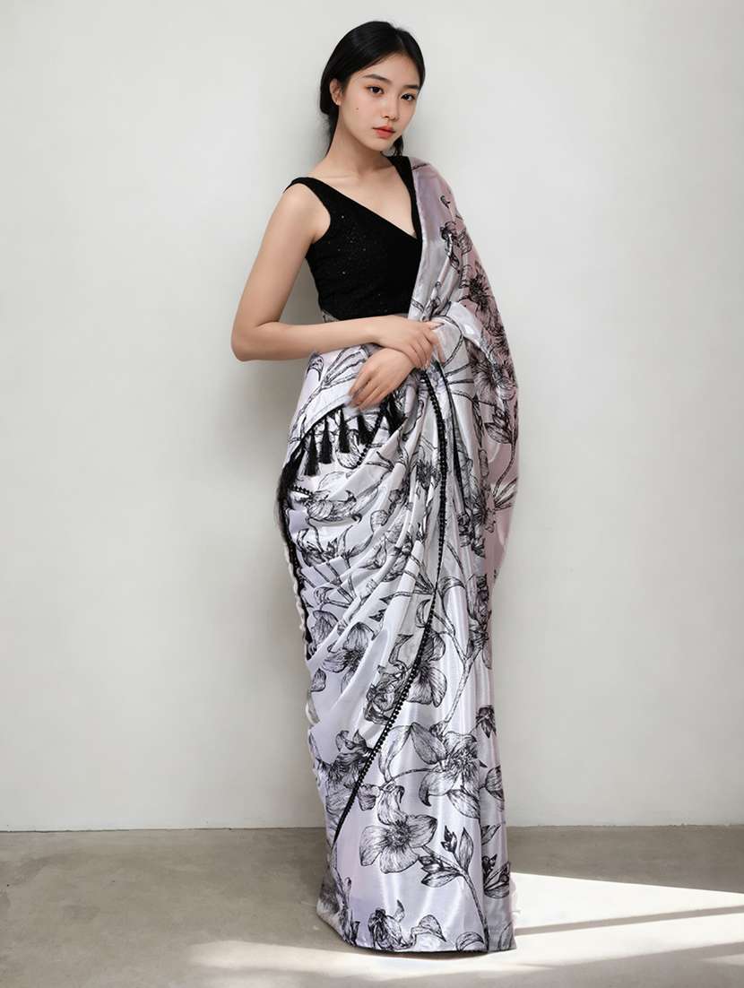 women printed casual wear saree with blouse - 22076060 - Standard Image - 1