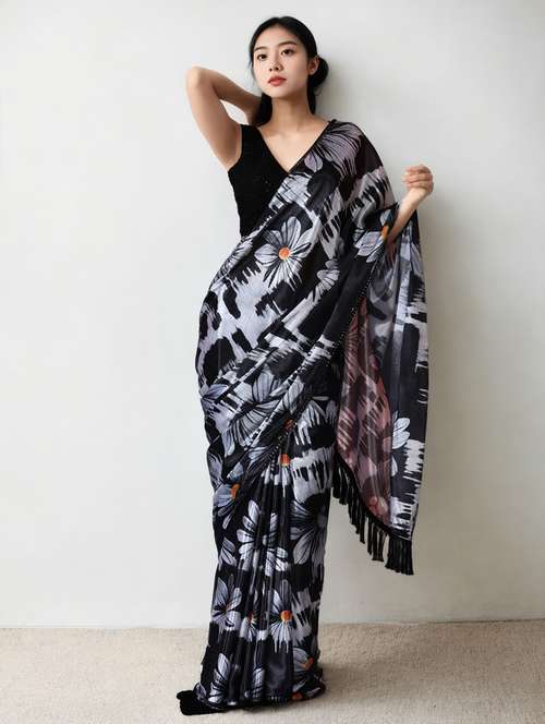 women printed casual wear saree with blouse - 22076061 - Standard Image - 0