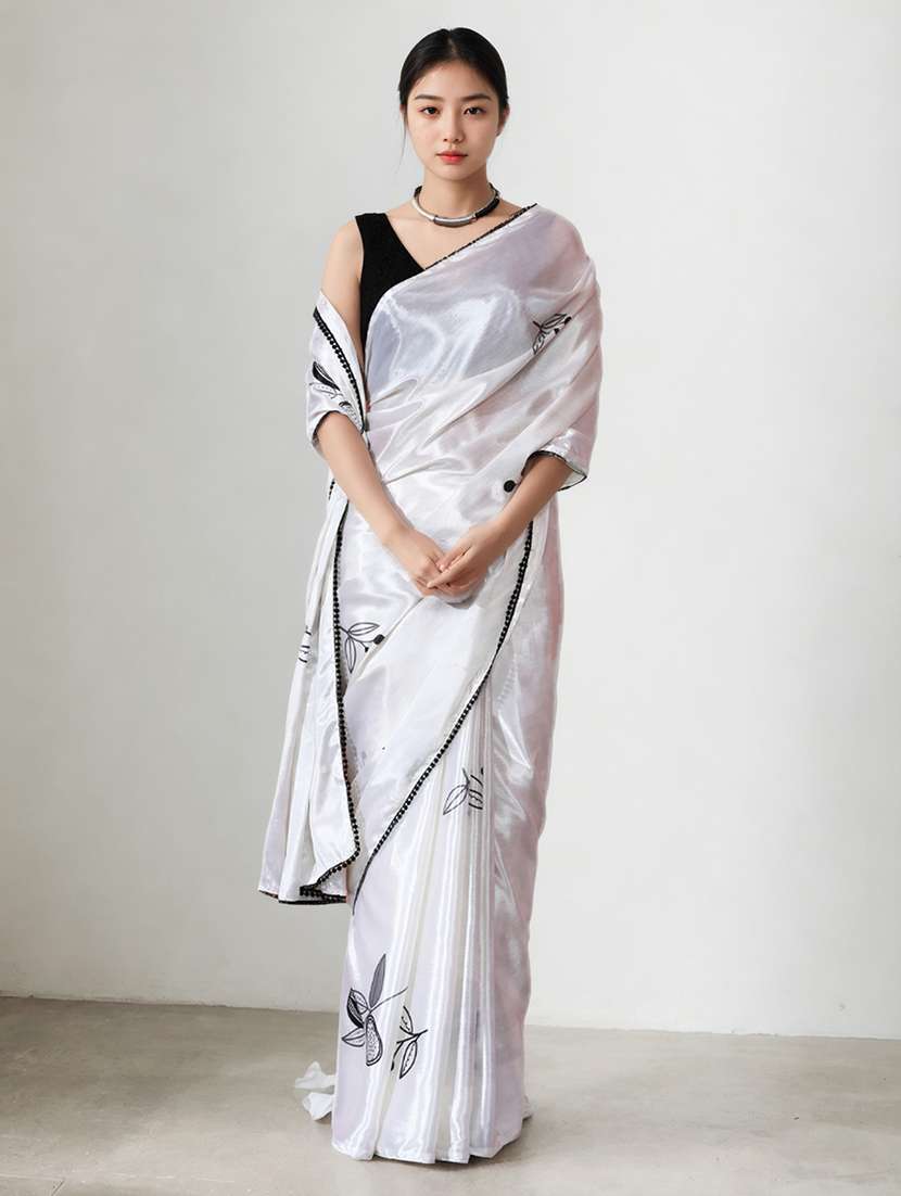 women printed casual wear saree with blouse