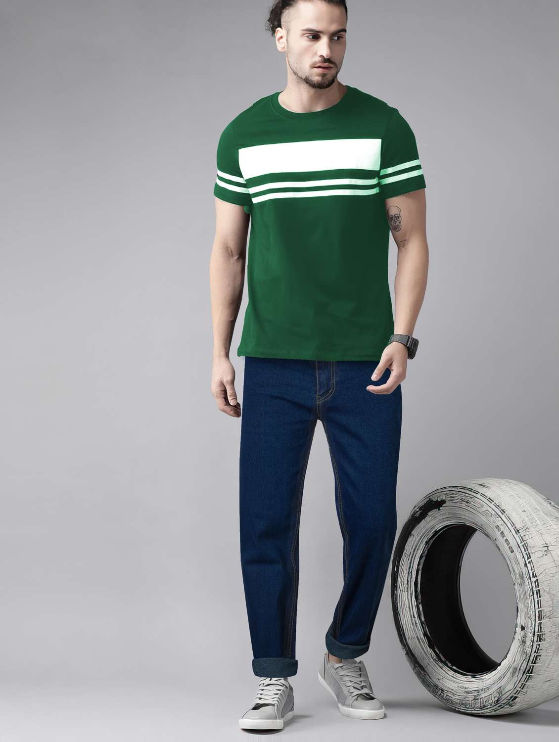 men plain mid rise full length jeans - 22076407 -  Standard Image - 4