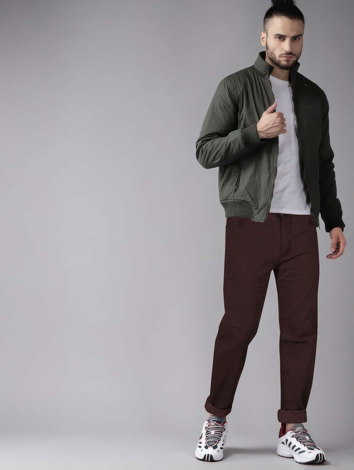 men plain mid rise full length jeans - 22076409 -  Standard Image - 4
