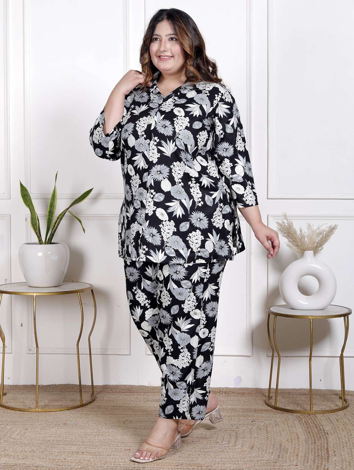 women three quarter sleeve plus size ethnic co-ord set - 22076463 - Standard Image - 1