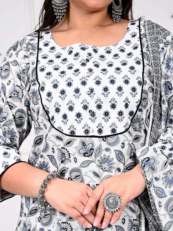 women floral printed three quarter sleeve kurta pant with dupatta set - 22076487 -  Standard Image - 1