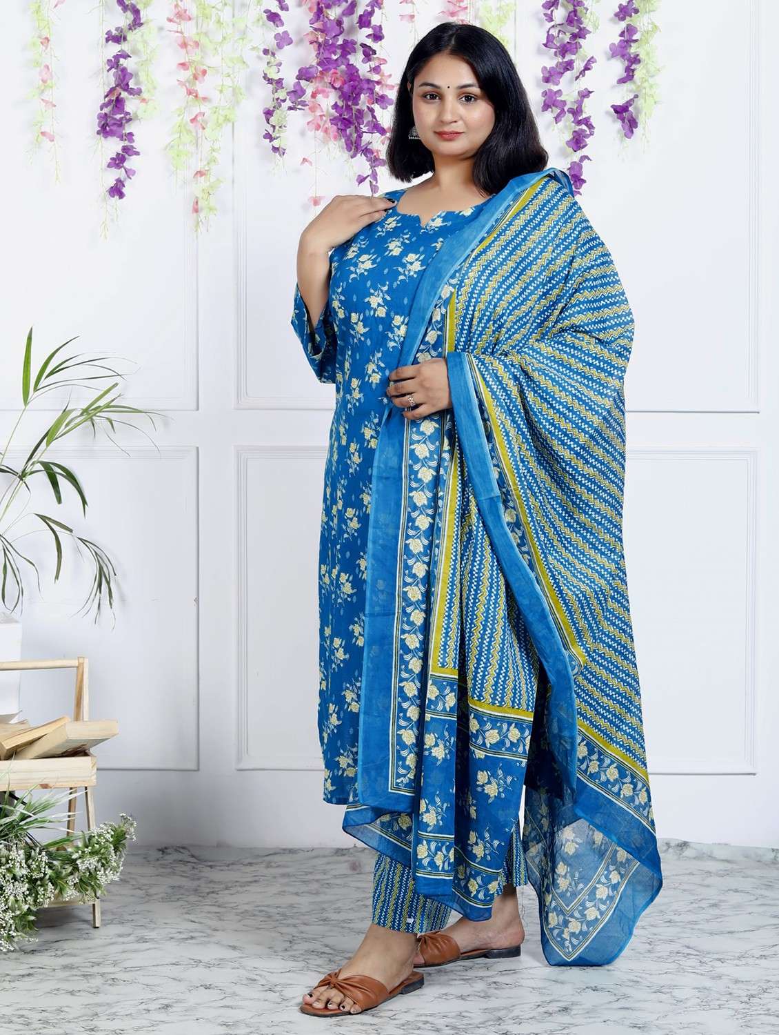 women floral printed three quarter sleeve kurta pant with dupatta set - 22076497 -  Standard Image - 1