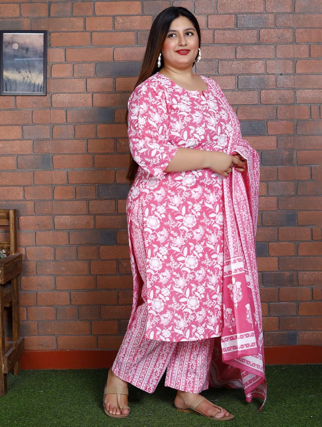 women floral printed three quarter sleeve kurta pant with dupatta set - 22076498 -  Standard Image - 1
