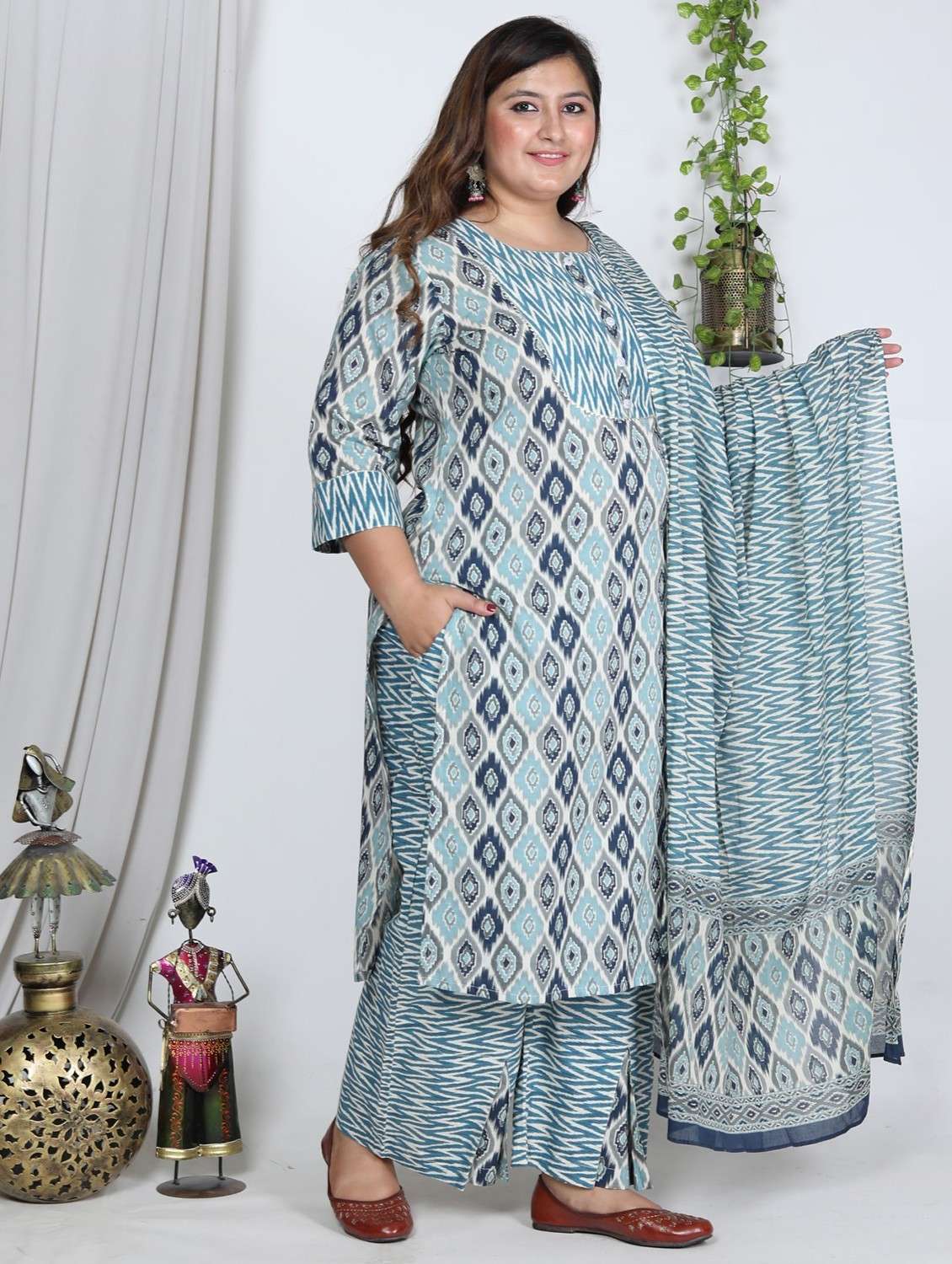 women printed three quarter sleeve kurta pant with dupatta set - 22076512 -  Standard Image - 1