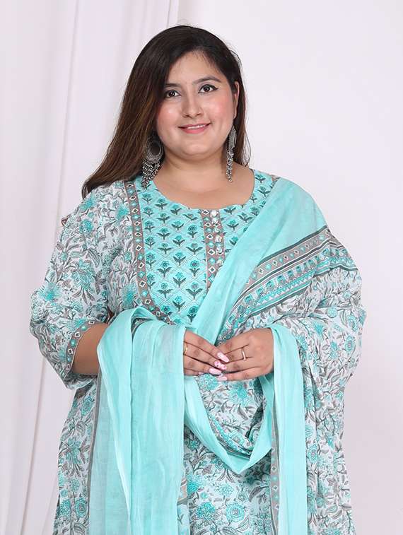 women floral printed three quarter sleeve kurta pant with dupatta set - 22076513 -  Standard Image - 4