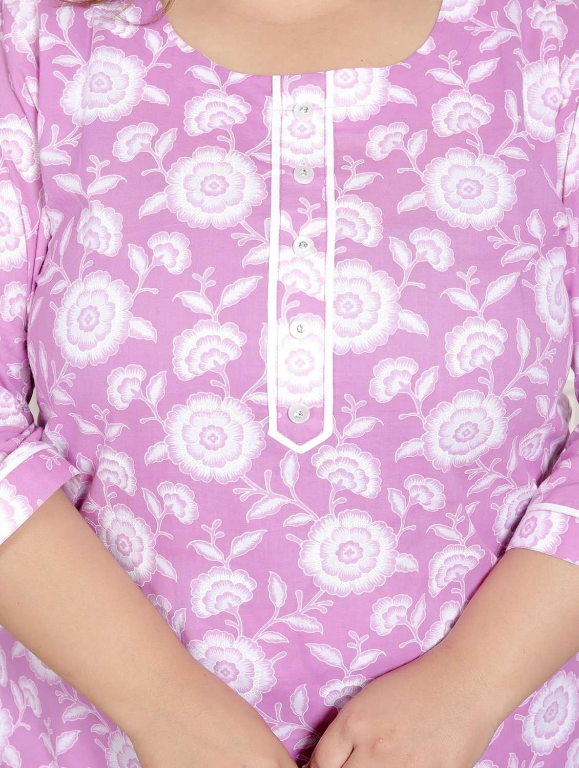 women floral printed three quarter sleeve kurta pant with dupatta set - 22076530 -  Standard Image - 4