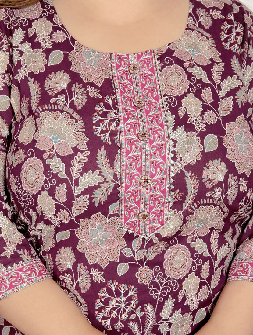 women floral printed three quarter sleeve kurta pant with dupatta set - 22076532 -  Standard Image - 4