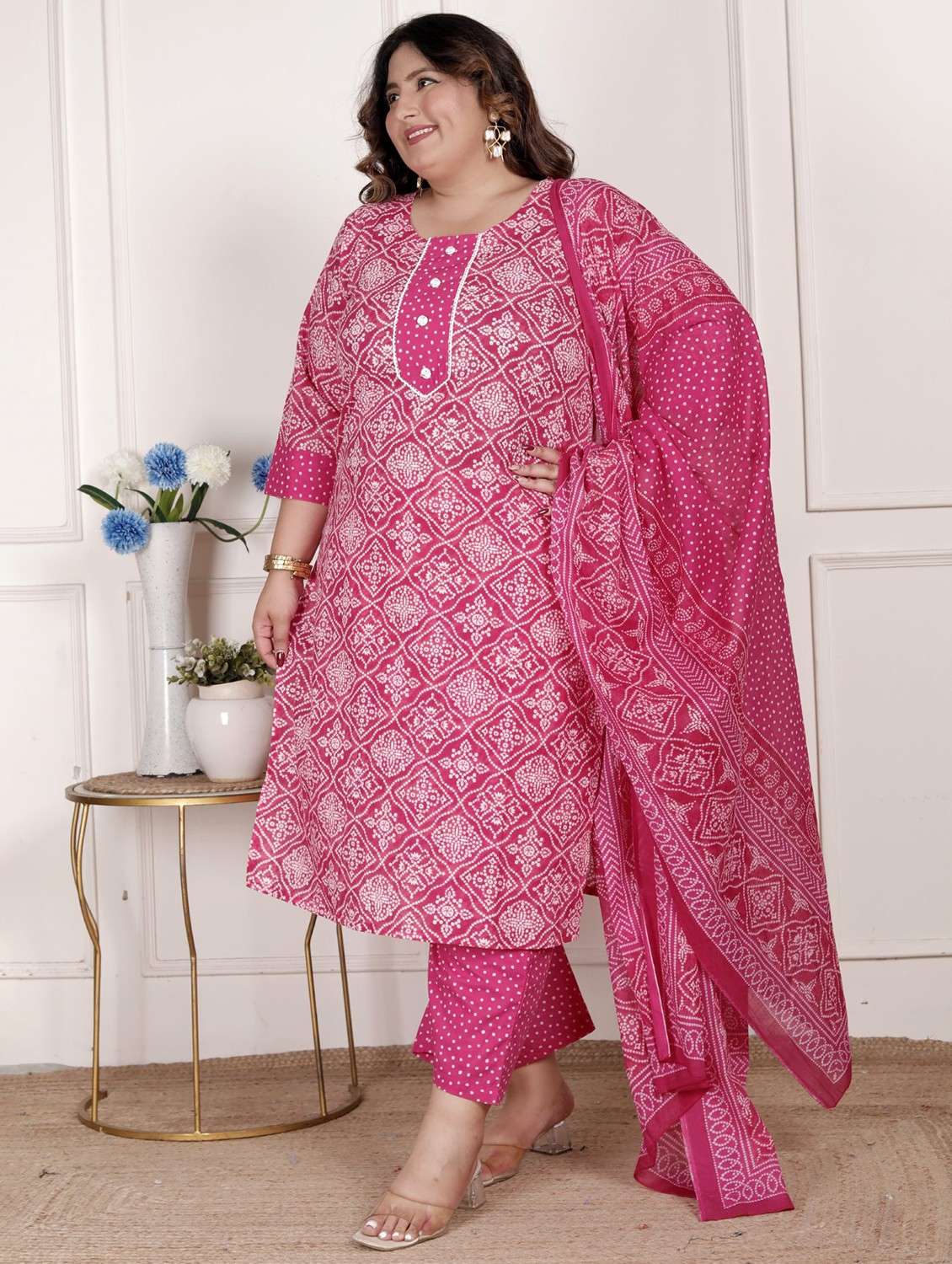 women bandhani printed three quarter sleeve kurta pant with dupatta set - 22076536 -  Standard Image - 1