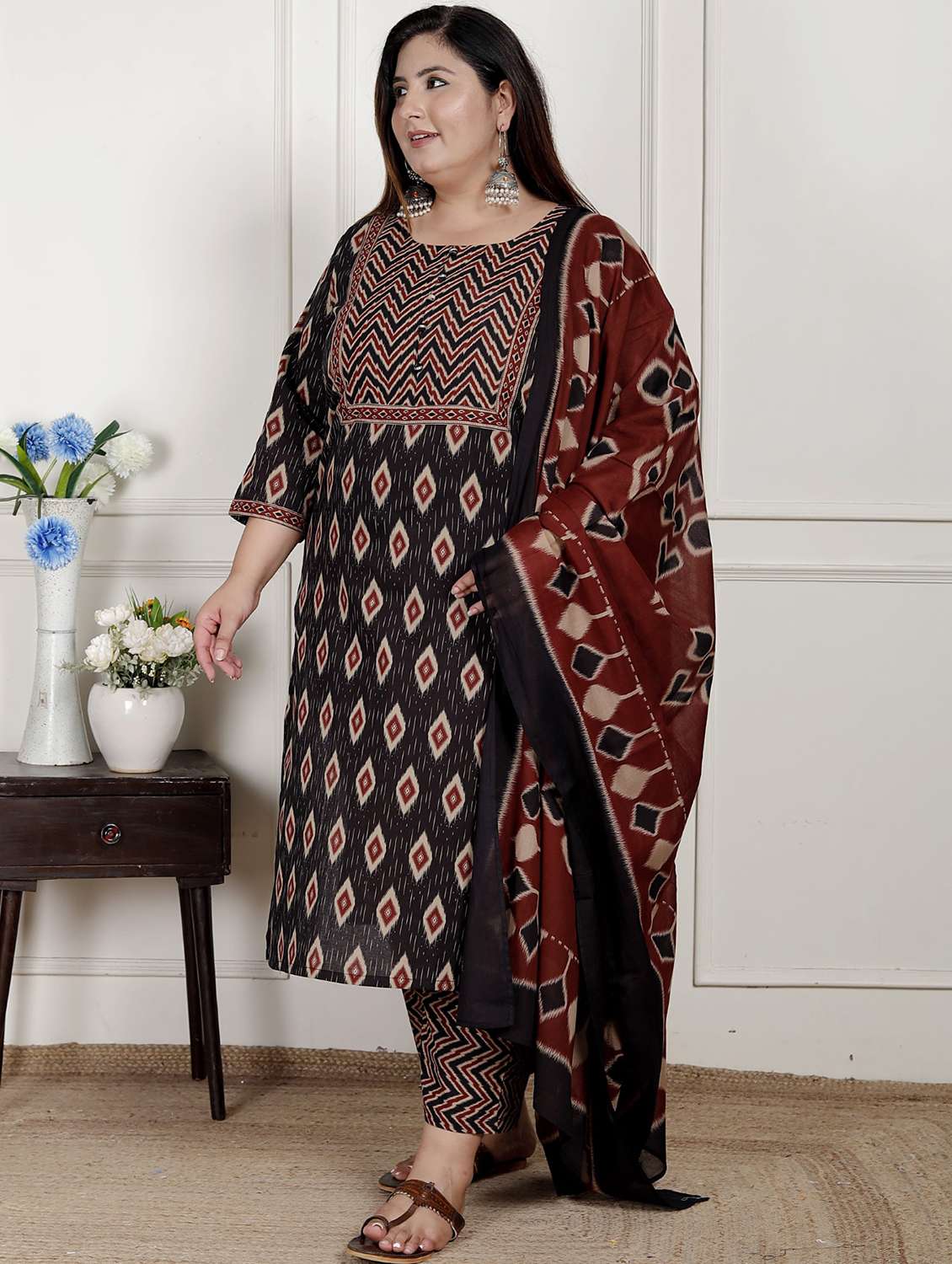 women printed three quarter sleeve kurta pant with dupatta set - 22076540 -  Standard Image - 1