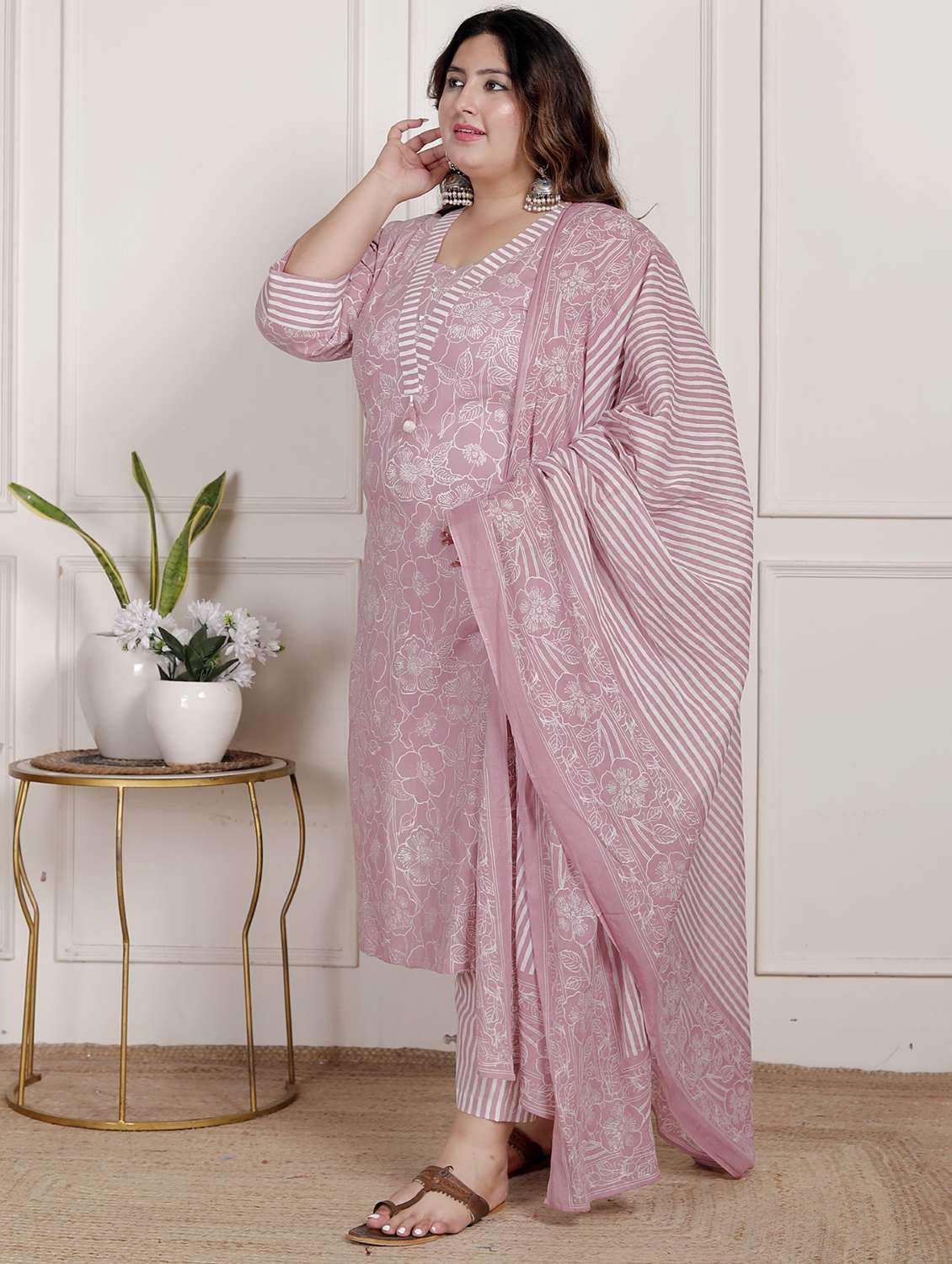 women floral printed three quarter sleeve kurta pant with dupatta set - 22076543 -  Standard Image - 1