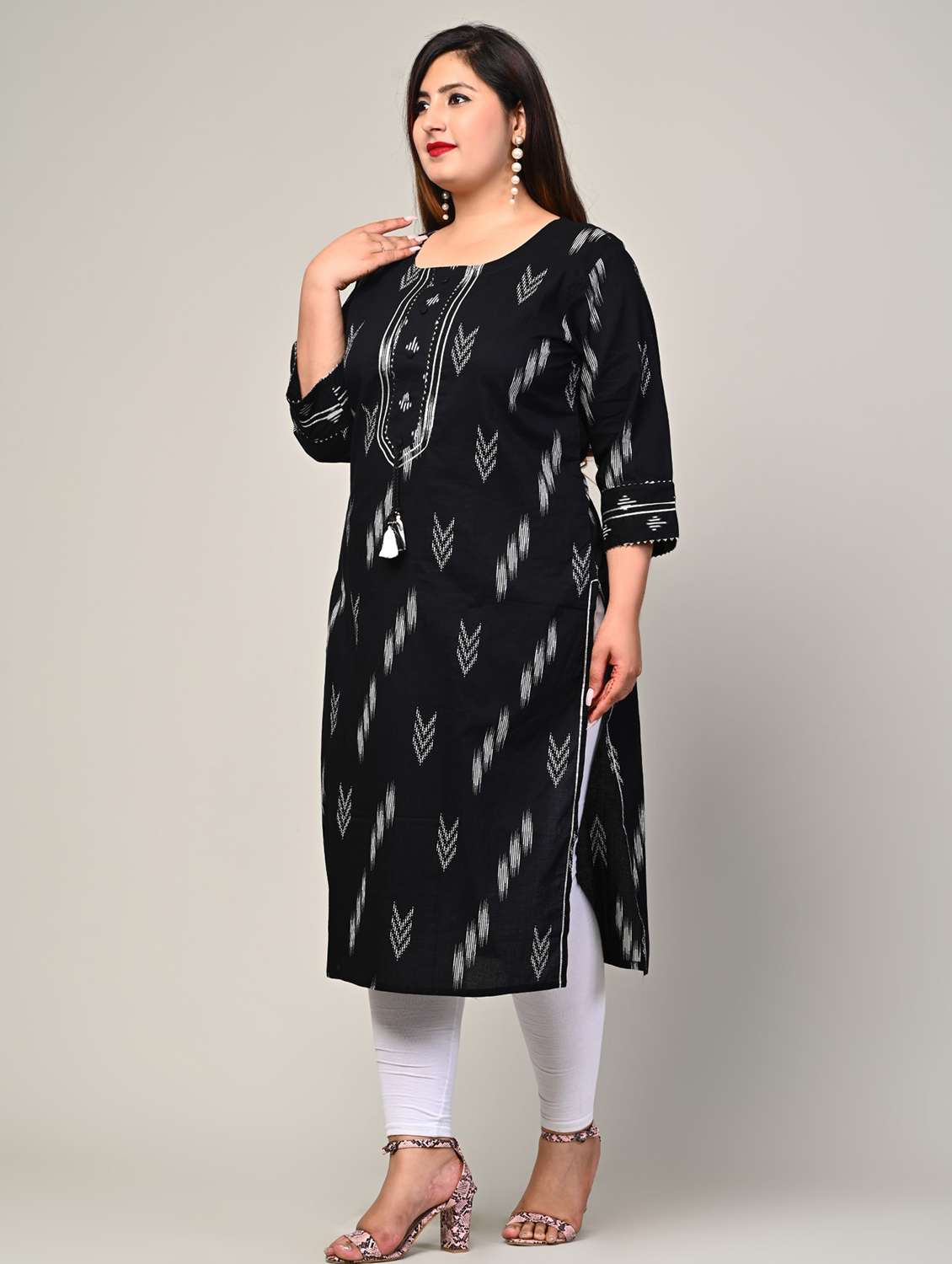women plus size three quarter sleeve straight kurta - 22076611 -  Standard Image - 1