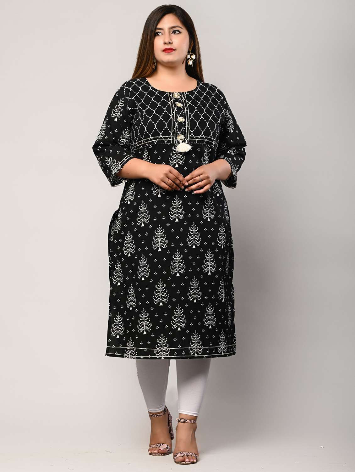 women plus size three quarter sleeve straight kurta