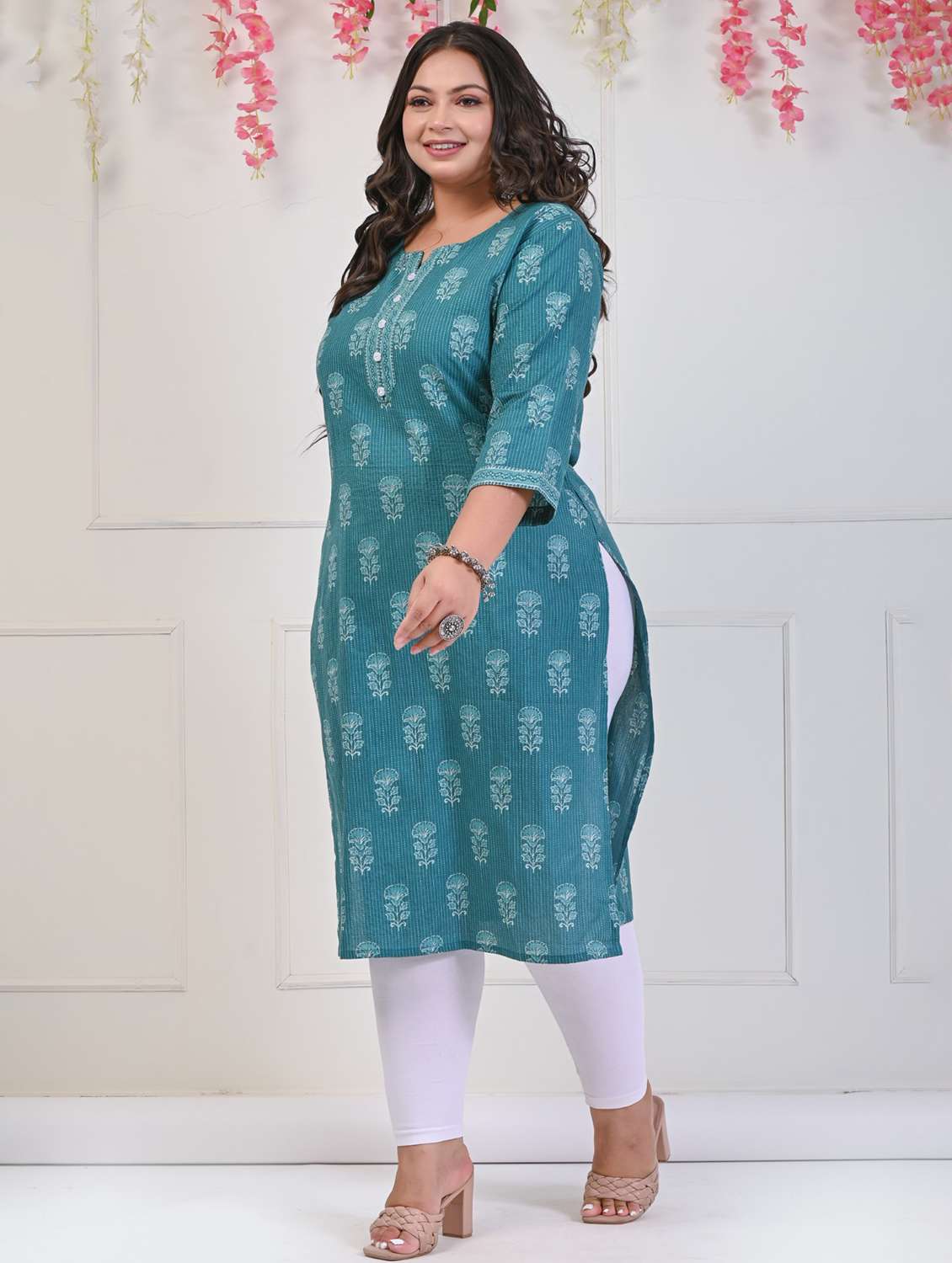 women plus size three quarter sleeve straight kurta - 22076645 -  Standard Image - 1