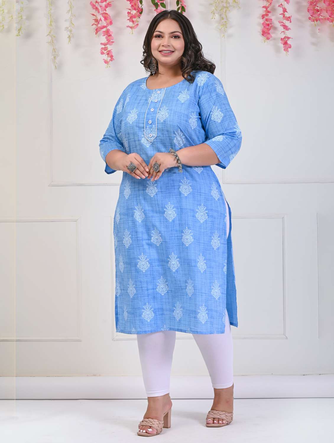 women plus size three quarter sleeve straight kurta - 22076647 -  Standard Image - 1