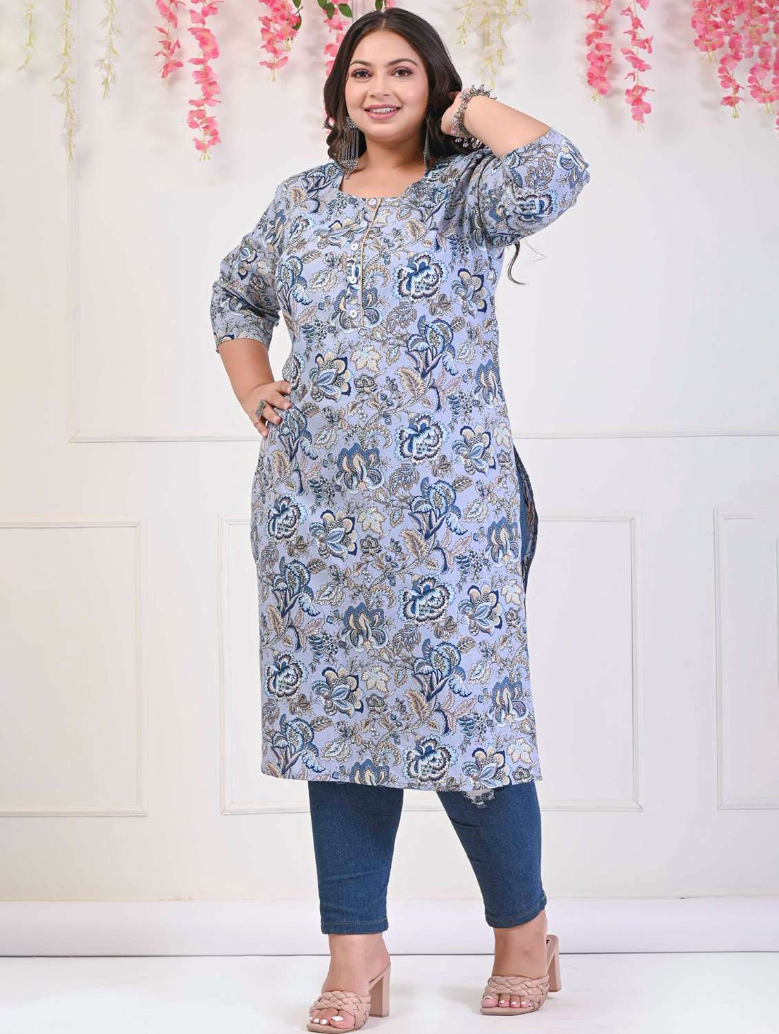 women plus size three quarter sleeve straight kurta - 22076649 -  Standard Image - 1