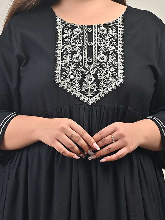 women embroidered three quarter sleeve a-line dress - 22076764 -  Standard Image - 4