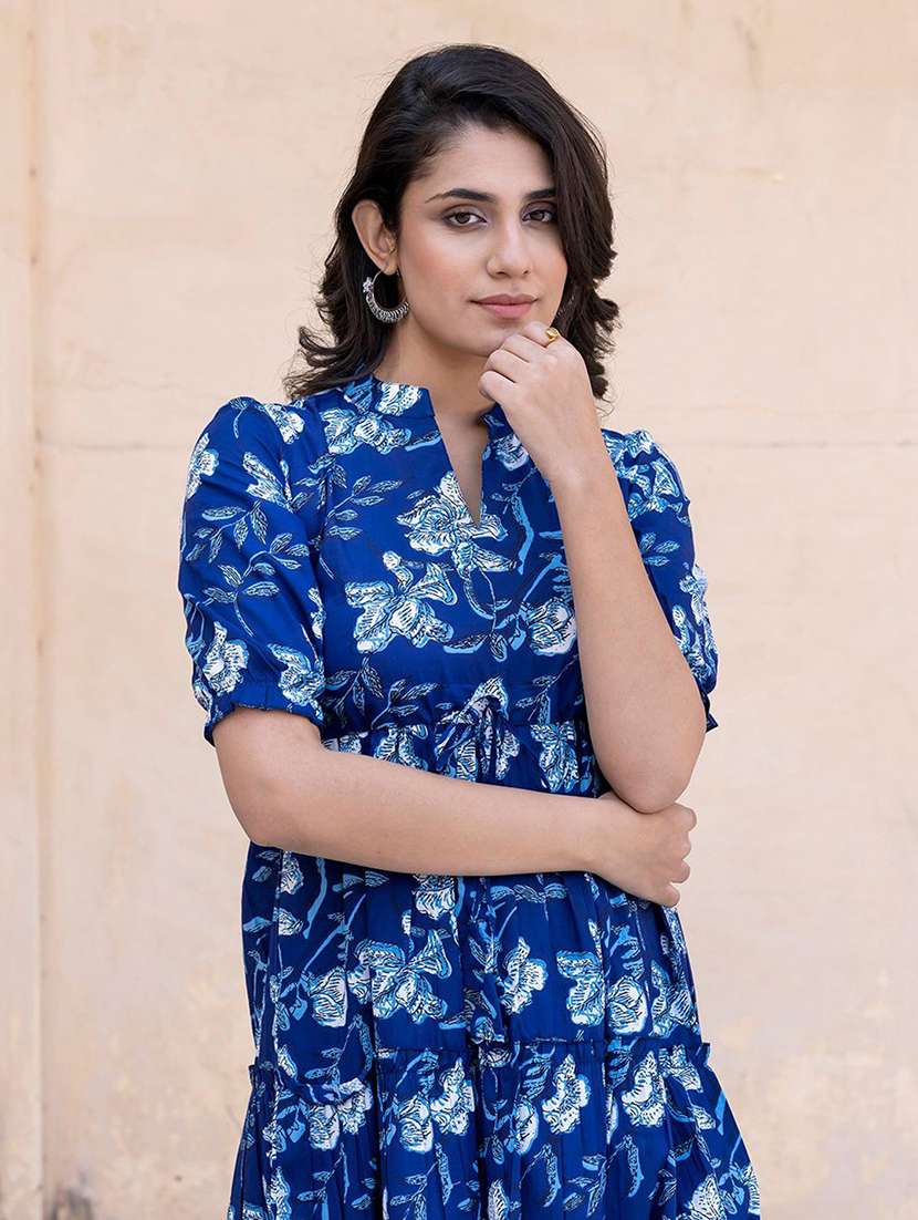 women printed puff sleeve tiered dress - 22077647 - Standard Image - 1