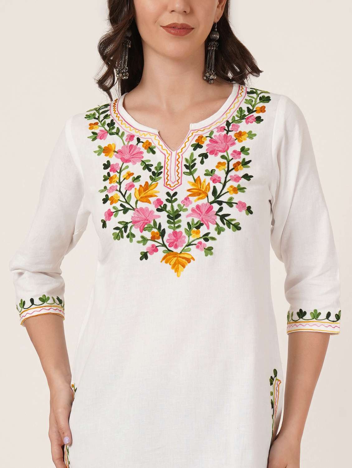 women embroidered three quarter sleeve kurti - 22077939 -  Standard Image - 4