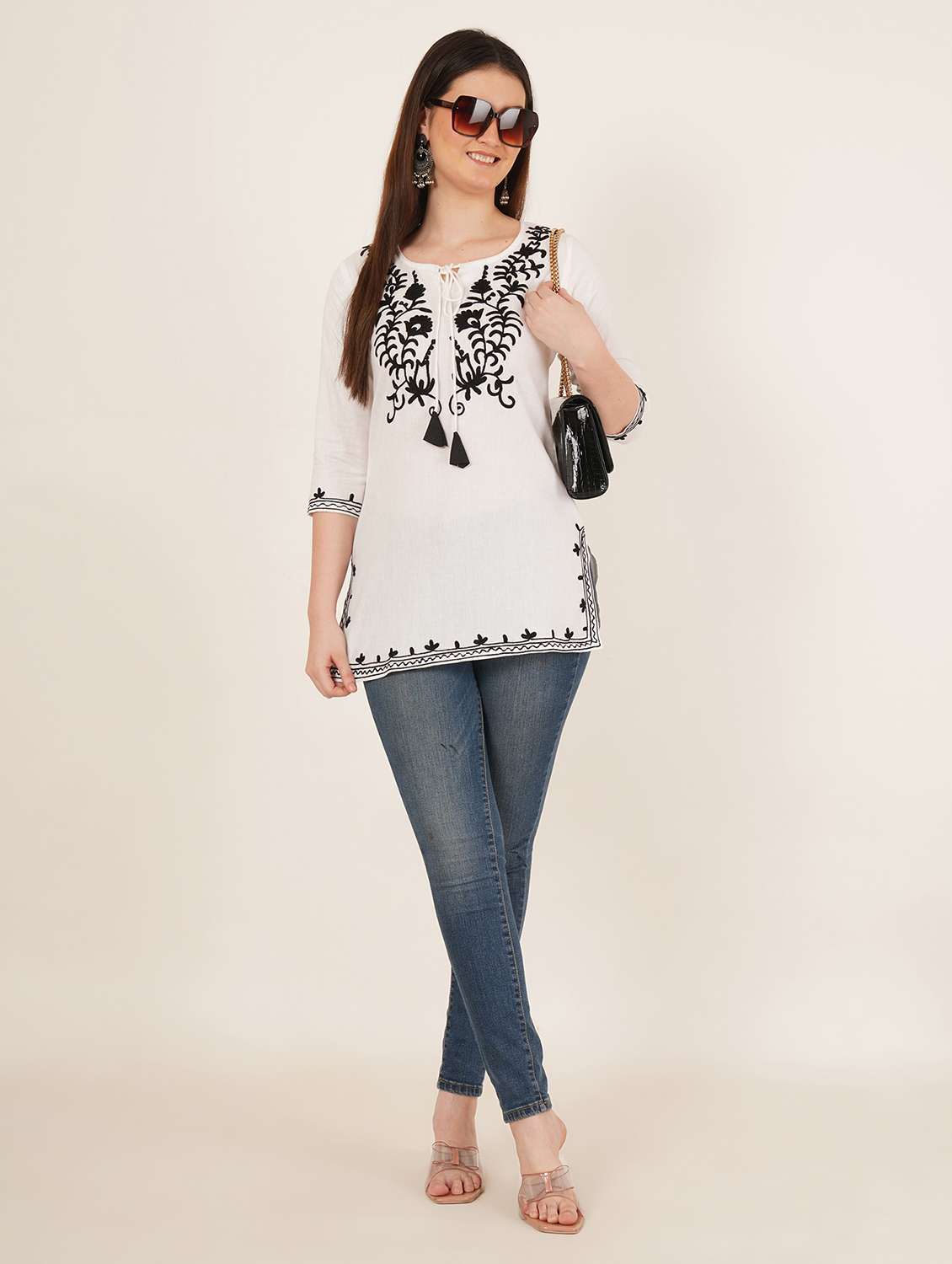 women embroidered three quarter sleeve kurti - 22077957 - Standard Image - 4