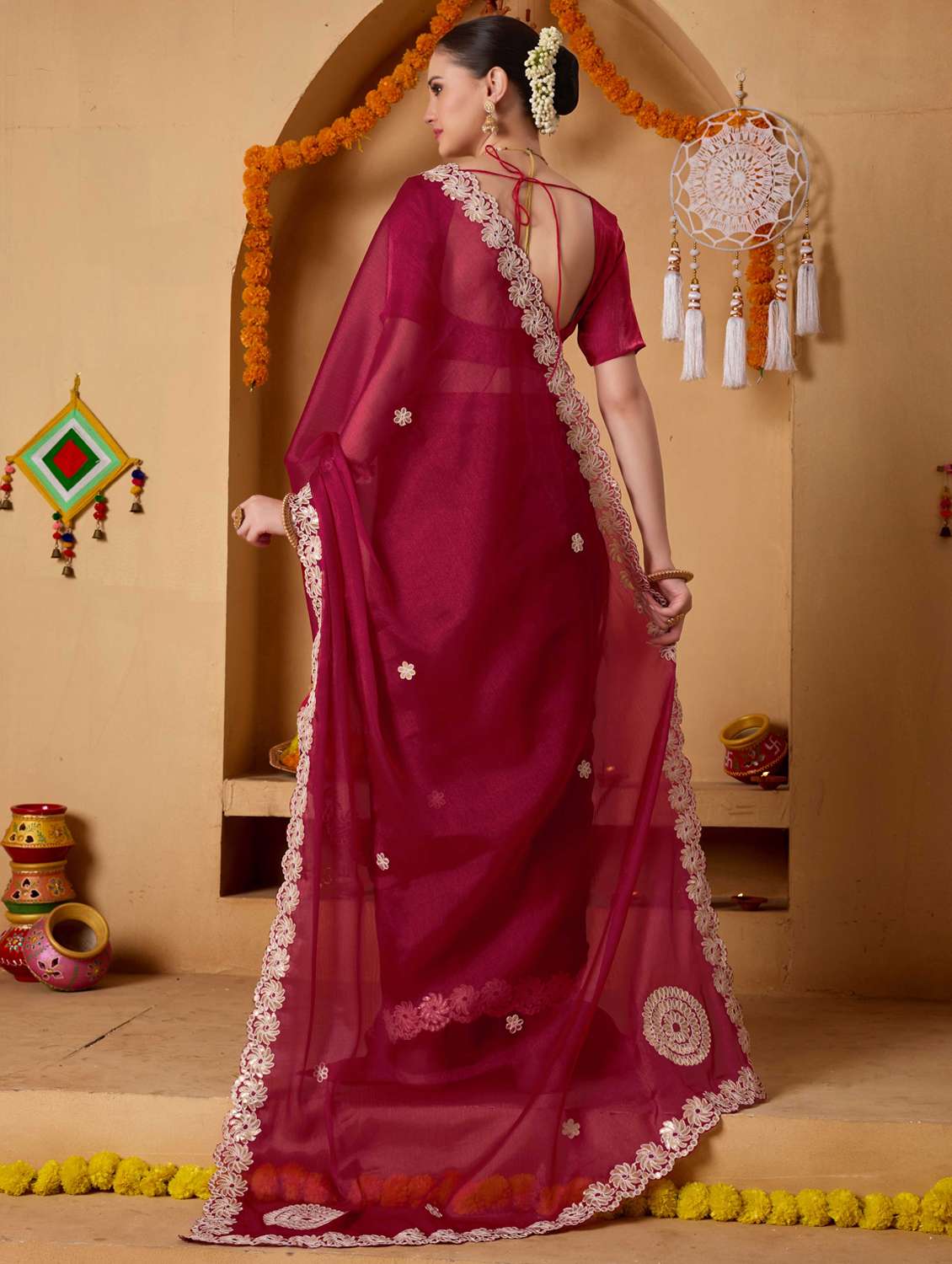 women solid with work embroidered saree with blouse - 22078200 -  Standard Image - 4