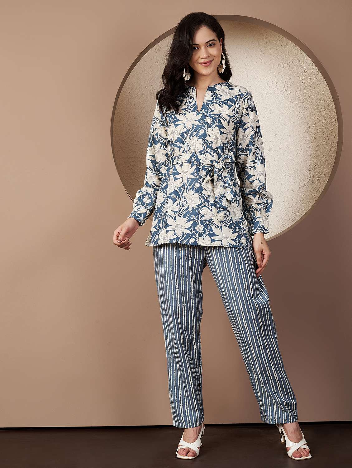 women printed three quarter sleeve co-ord set - 22078245 - Standard Image - 4