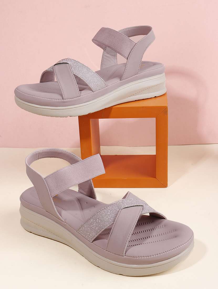 women solid back strap wedge