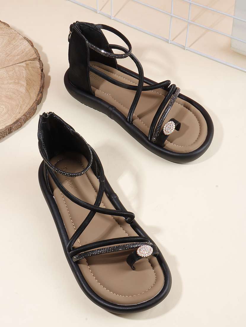 women solid strappy gladiators flats - 22078343 -  Zoom Image - 0