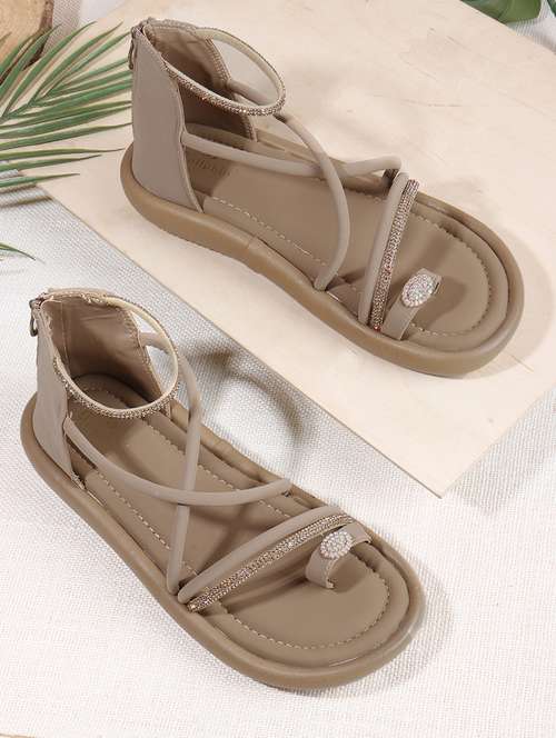 women solid strappy gladiator flats - 22078345 - Standard Image - 0