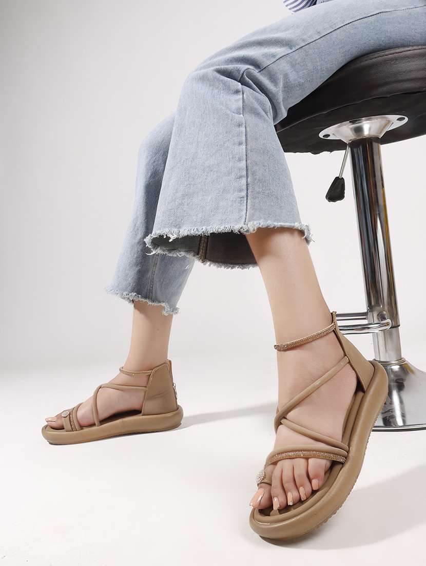 women solid strappy gladiator flats - 22078345 -  Standard Image - 1