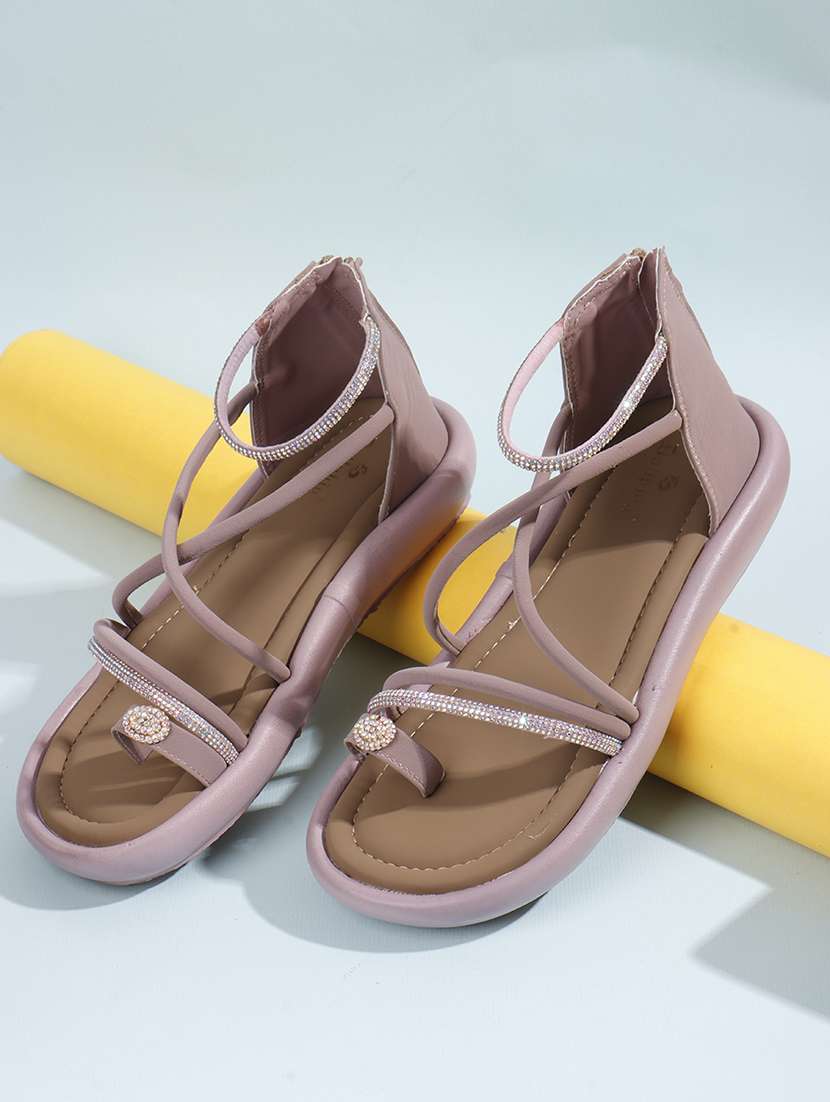 women solid strappy gladiator flats