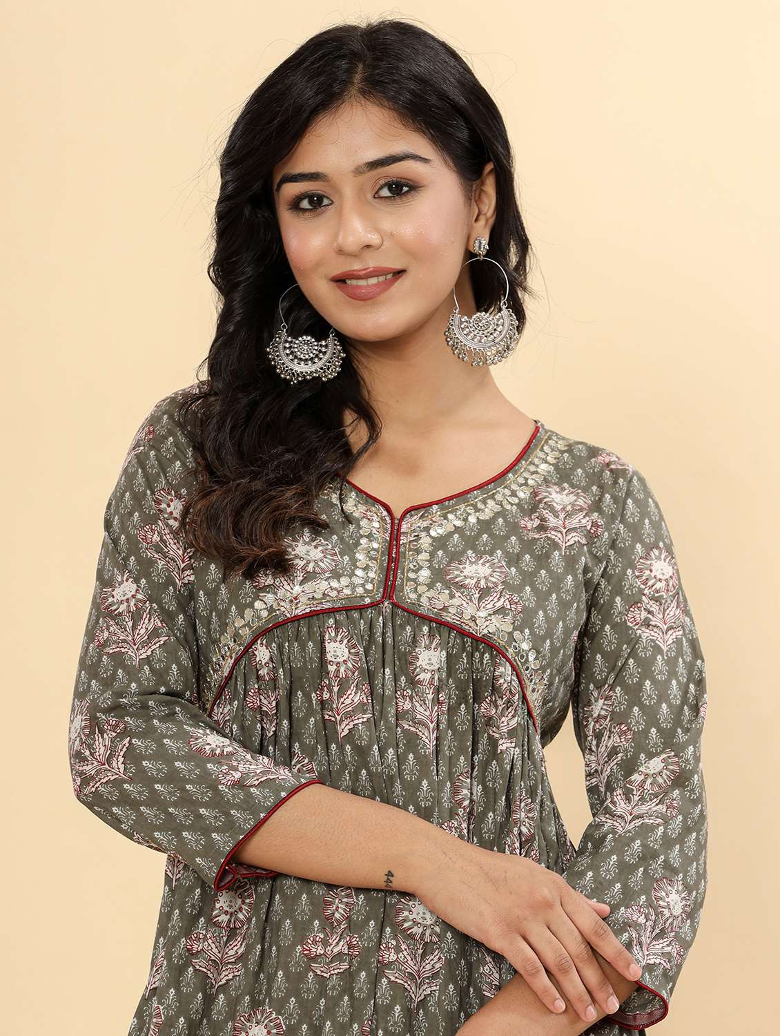 women printed three quarter sleeve tiered ethnic dress - 22078434 - Standard Image - 4