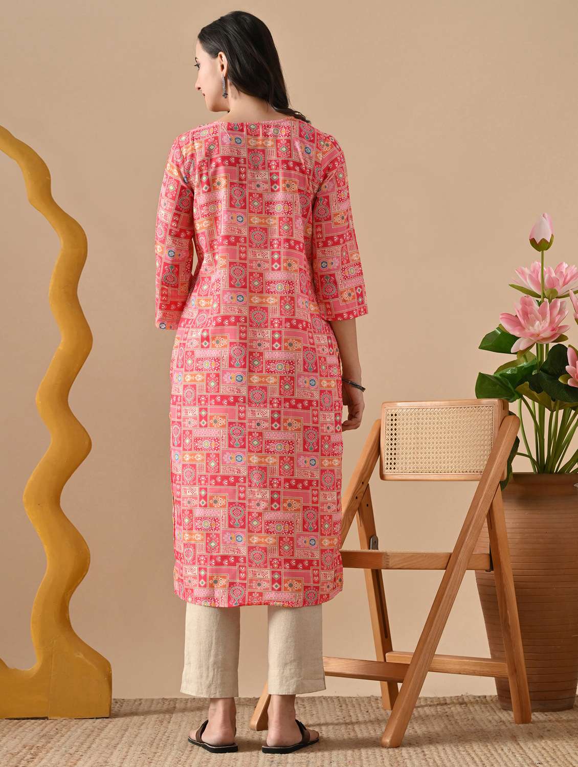 women printed three quarter sleeve straight kurta - 22078445 - Standard Image - 4