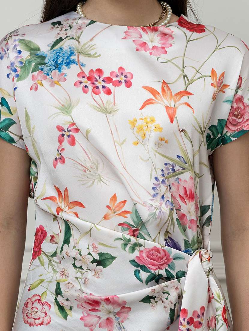 women floral print short sleeve mock wrap top - 22078530 - Standard Image - 4