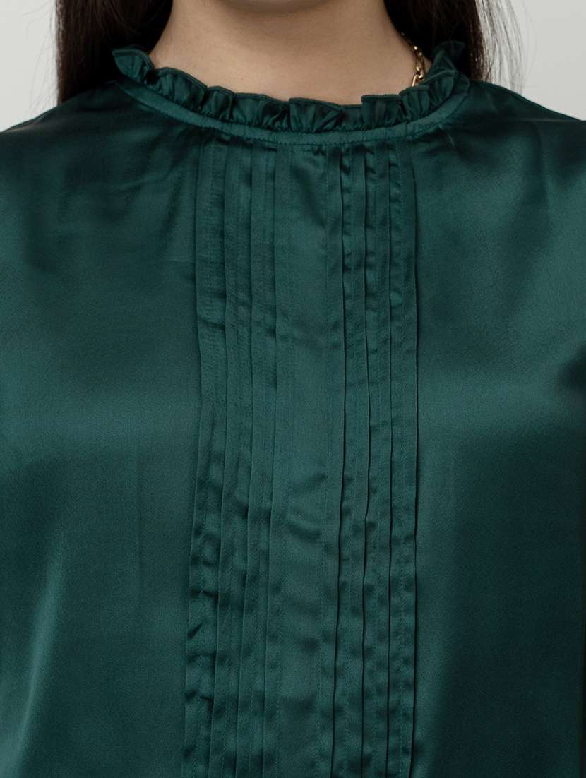 women solid mock neck sleeveless regular top - 22078536 - Standard Image - 4