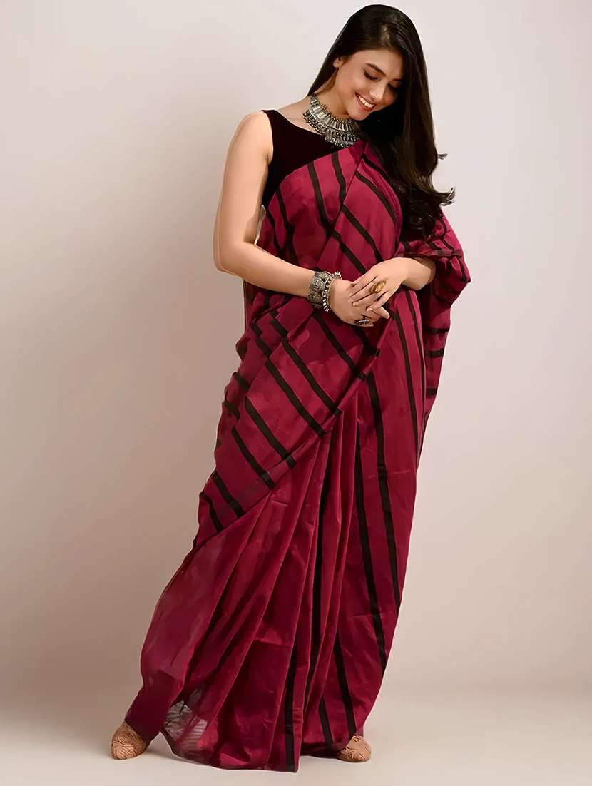 women magenta handloom saree with blouse - 22079287 -  Standard Image - 1