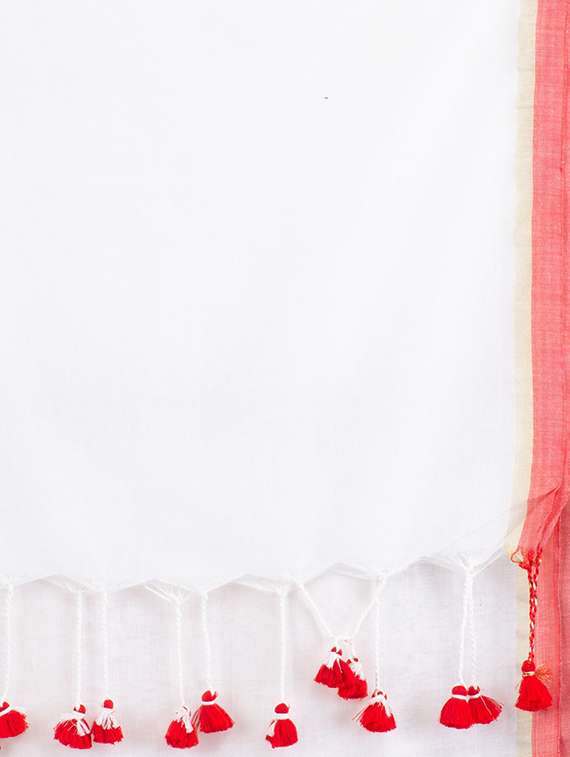 women solid handloom saree with blouse - 22079293 -  Standard Image - 4